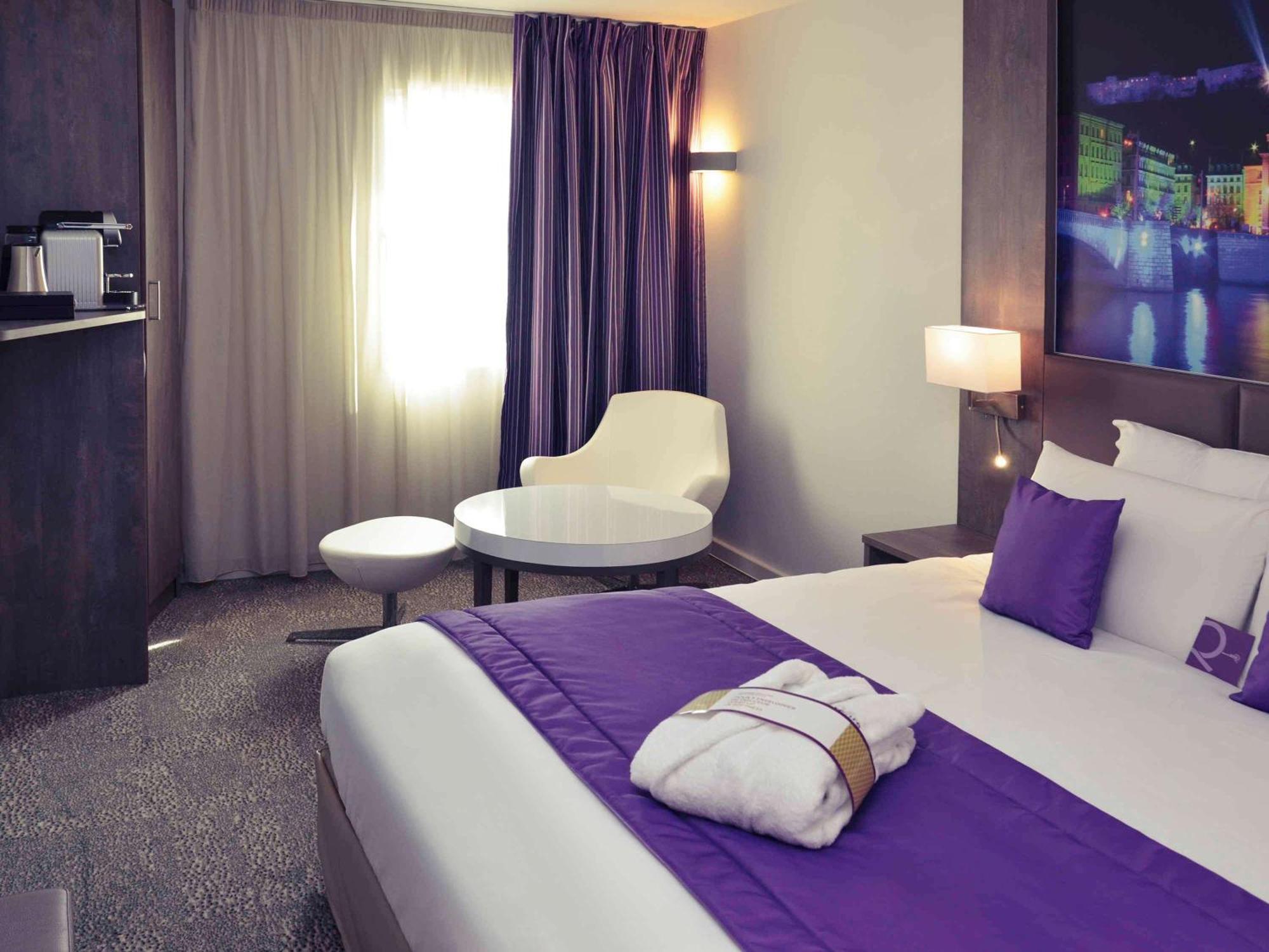 Mercure Lyon Est שאפונה מראה חיצוני תמונה