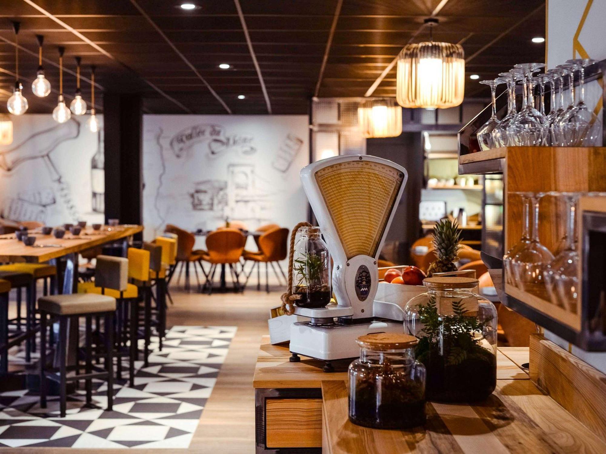 Mercure Lyon Est שאפונה מראה חיצוני תמונה