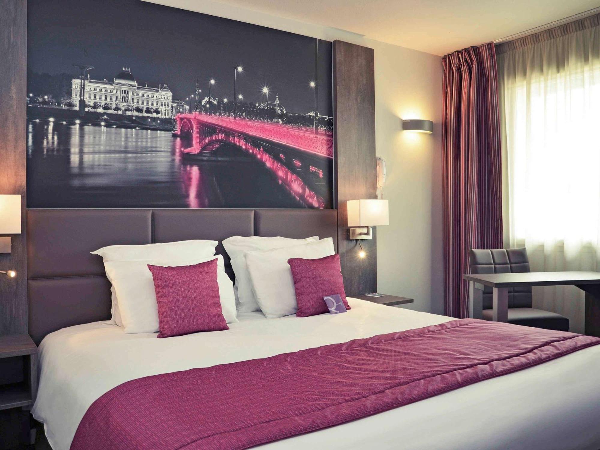 Mercure Lyon Est שאפונה מראה חיצוני תמונה